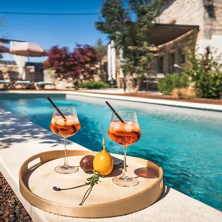 Villa Beautiful Nar With Pool In